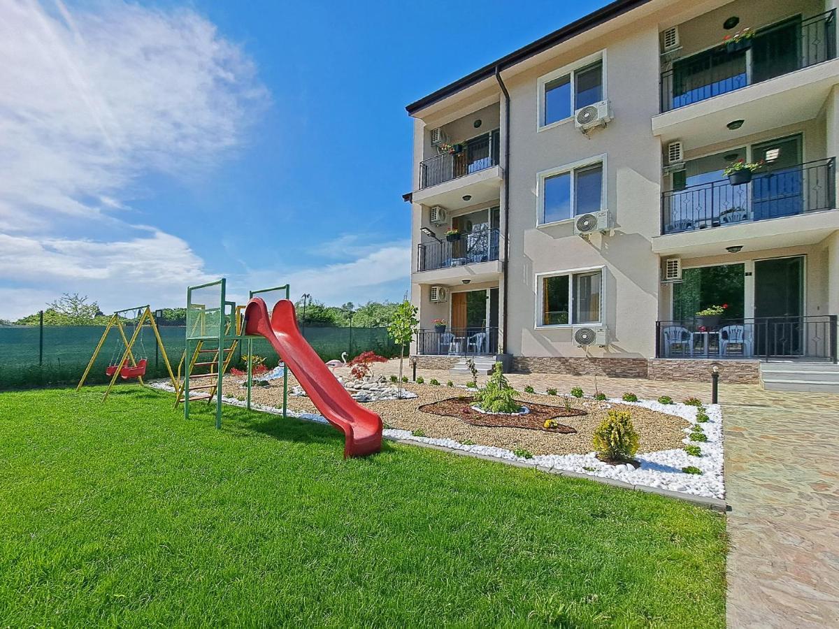 Di Mare Holiday Apartments Kranevo Bagian luar foto