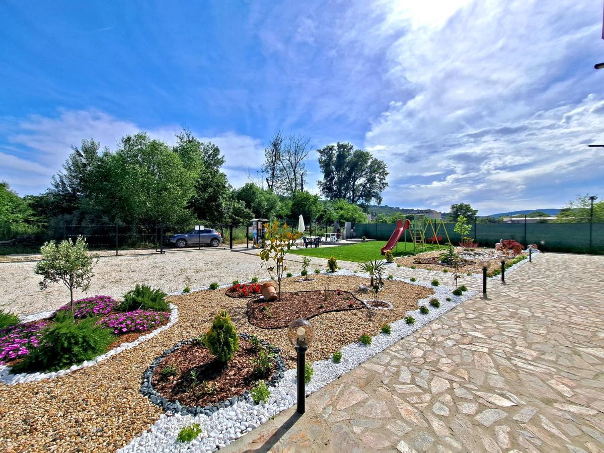 Di Mare Holiday Apartments Kranevo Bagian luar foto